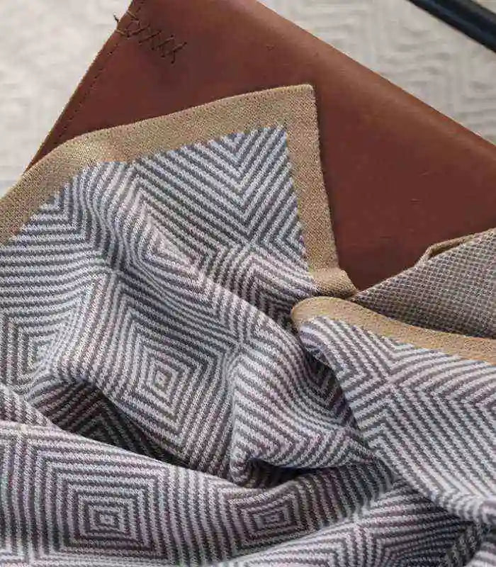 Knitted Throw Blanket Grey Geometric 127x180 cm 1 kg