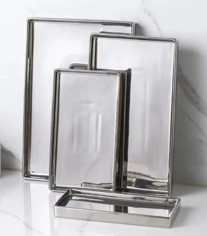 Mirrored Chrome Ceramic Tray – Multifunctional Vanity Organizer