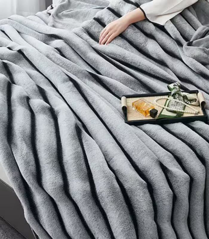 Ribbed Faux Fur Throw Blanket Grey