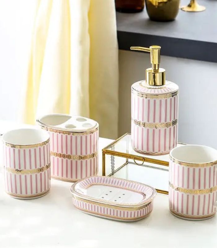 Ceramic Soap Dish With Drain Pink and White 13.8 cm