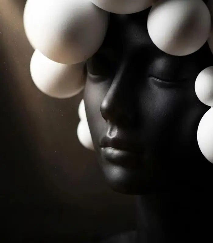 Nebula Resin Bust Sculpture – Abstract Sphere Hair Design Decorative Figurine 29 cm (11.42 in)