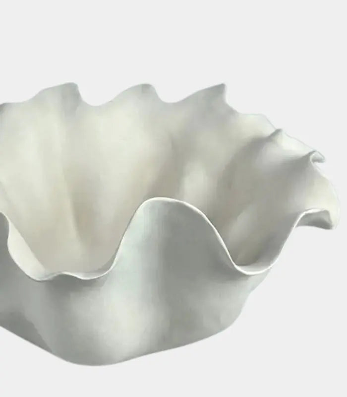 Coquille Ceramic Bowl – Sculptural Shell Design 32x14 cm