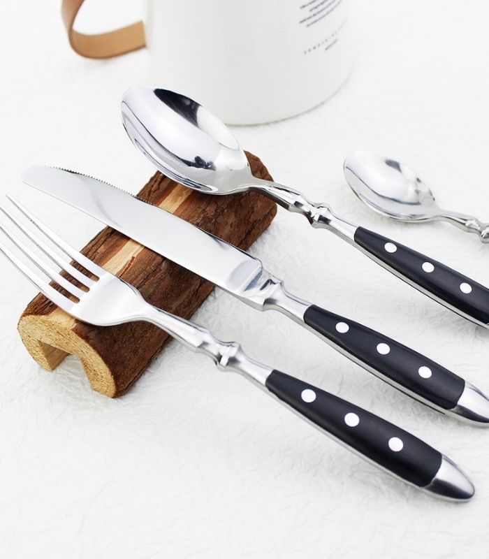 24 Pcs Cutlery Set Winchester Crest Resin and 18/10 Stainless Steel Set for 6 Black