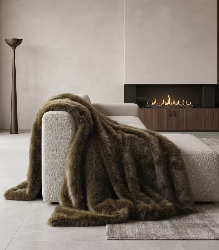 Forestwood Faux Fur Throw Blanket – Plush Oversized Design for Sofa and Bed