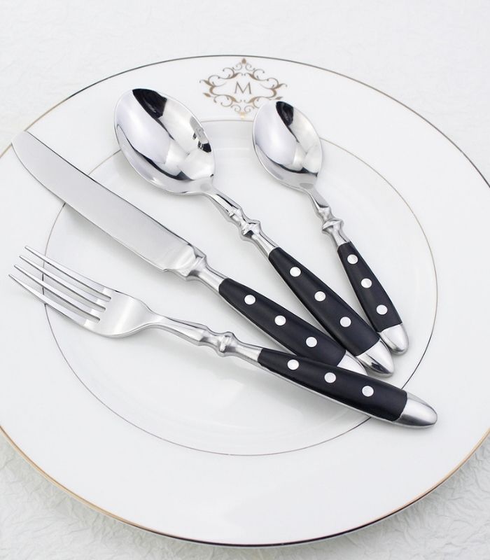 24 Pcs Cutlery Set Winchester Crest Resin and 18/10 Stainless Steel Set for 6 Black