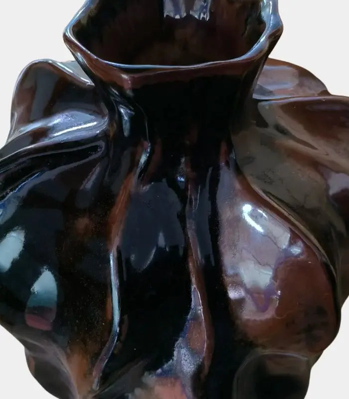 Pomegranate Ceramic Vase – Sculptural Fruit-Inspired Design with Drip Glaze Finish 34 cm