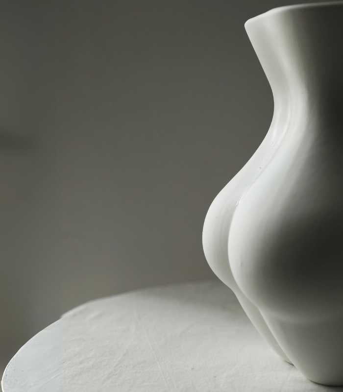 Sculptura Vase White Porcelain