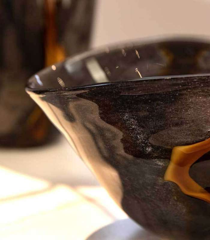 Tabletop Vase Black & Gold Kintsu Glass