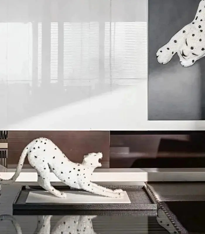 Decorative Sculpture Leopard White Resin