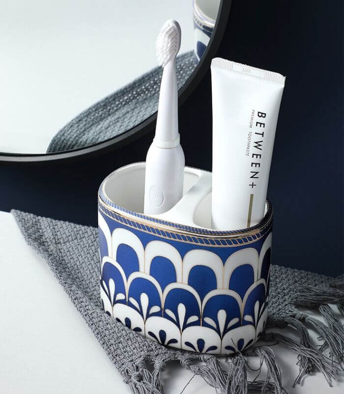 Toothpaste Holder Toothbrush Holder Storage Blue & White Ceramic