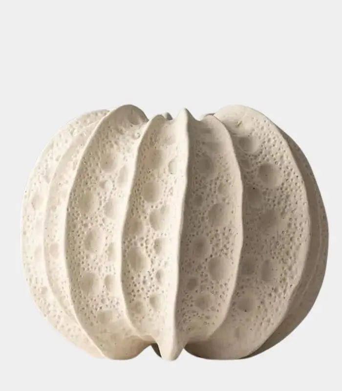 Onda Handcrafted Ceramic Vase – Rippled Texture in Cream