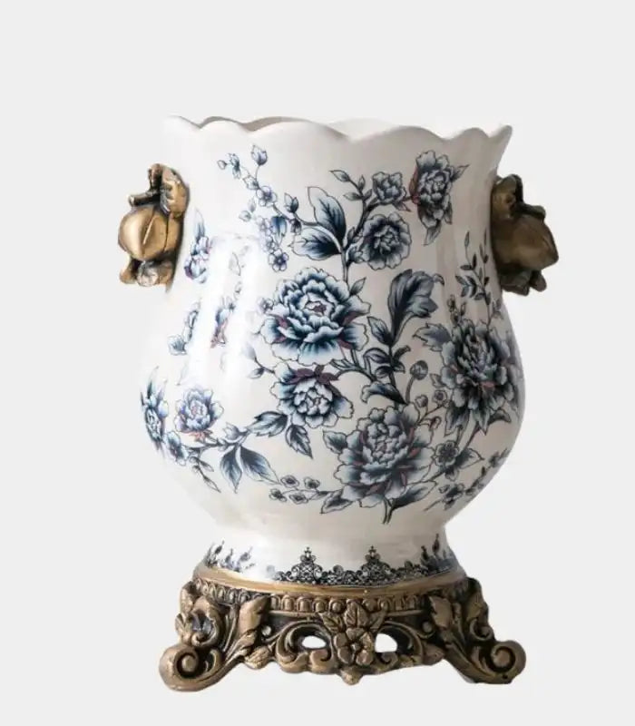 Elegant Blue & White Porcelain Vase with Crackle Glaze 21 cm