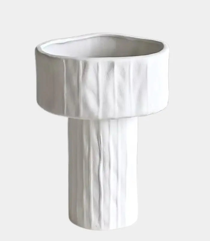 Sylvan Medium Ceramic Vase – White Textured Pedestal Vessel 23 cm / 9.1 in