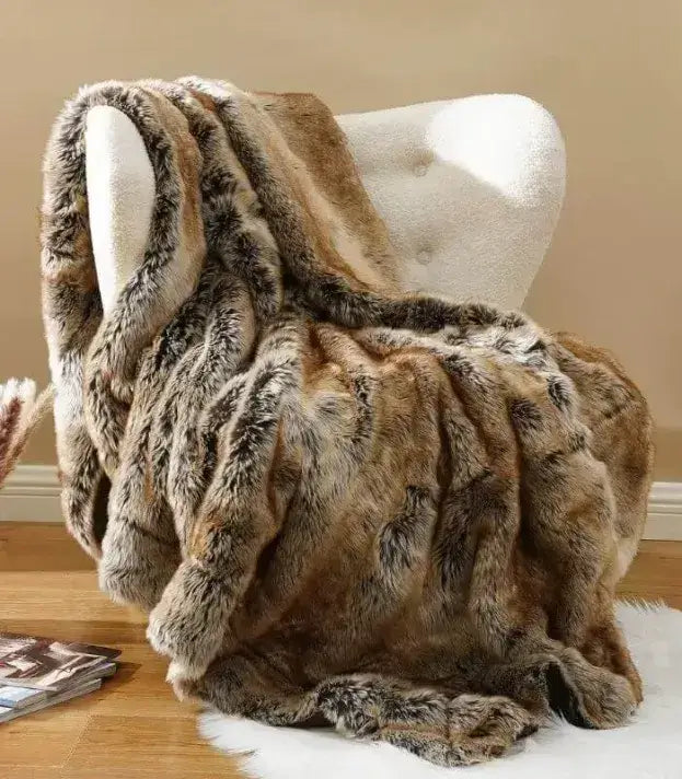 Plush Faux Fur Throw Blanket - Soft Thick Brown Animal Pattern