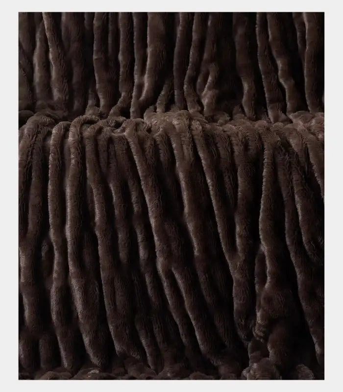 Velluto Double-Sided Ruched Faux Fur Blanket – Chocolate Brown