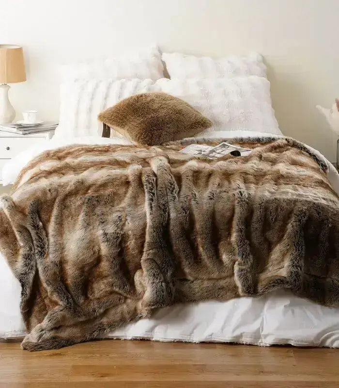 Plush Faux Fur Throw Blanket - Soft Thick Brown Animal Pattern