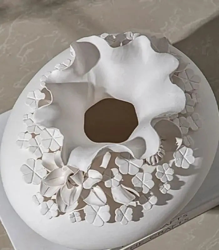 Baroque Ceramic Vase – Handcrafted Sculptural Vessel 23.5 cm (9.25 in)