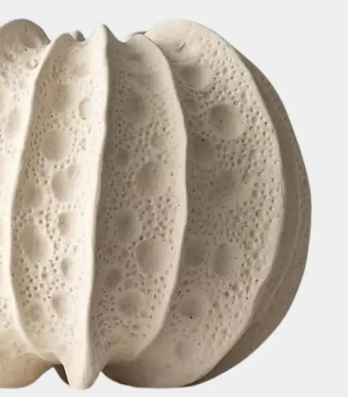 Onda Handcrafted Ceramic Vase – Rippled Texture in Cream