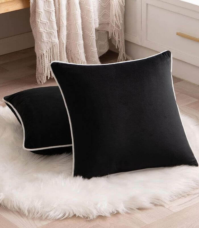 Camillo Cushion Cover Black and White Velvet with Pipping