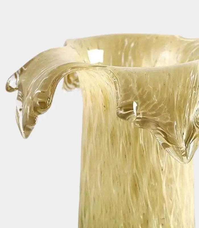 Luminara Glass Vase – Sculptural Petal Design 29 cm