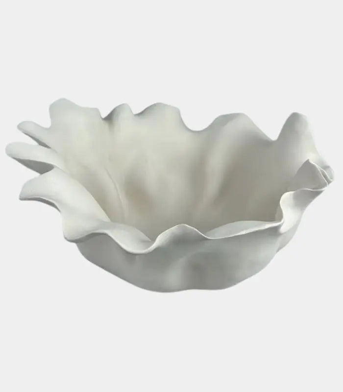 Coquille Ceramic Bowl – Sculptural Shell Design 32x14 cm