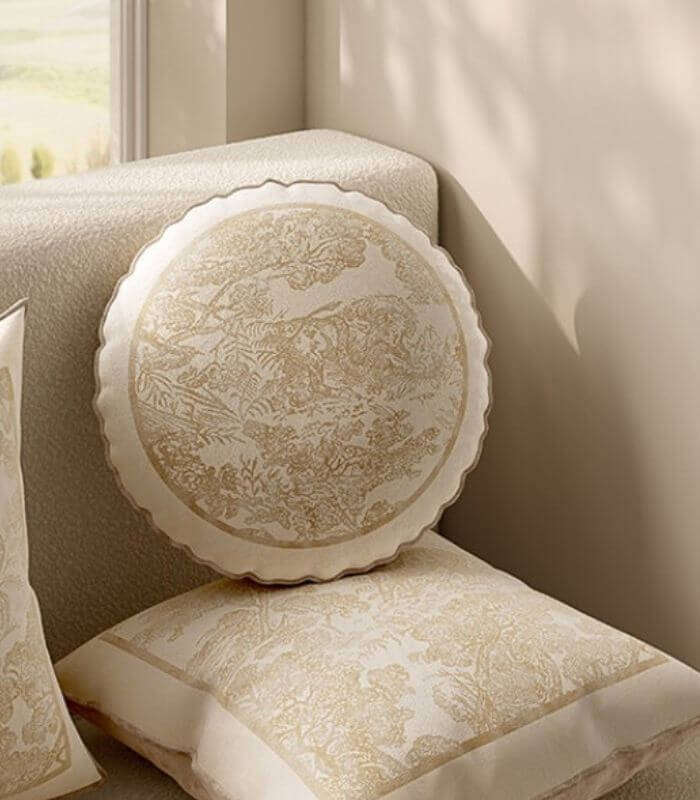 Iconic Toile de Jouy Velvet Cushion Covers - French-Inspired Elegance | With or Without Insert