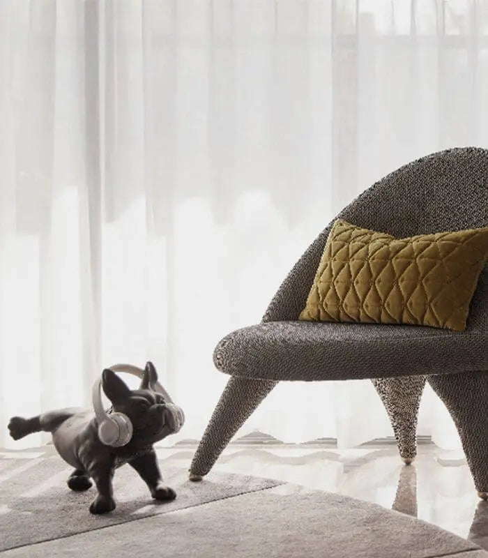 Silberne Französische Bulldogge Deko-Skulptur | Modernes Akzentstück für Zuhause, Schwarz 