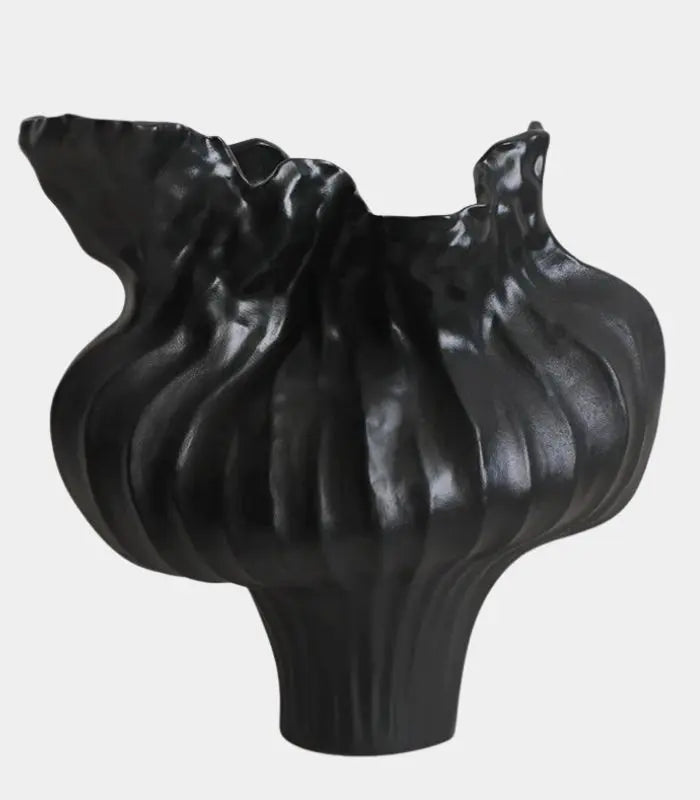Verdant Ceramic Tabletop Vase – Handcrafted Sculptural Design Black 34 cm