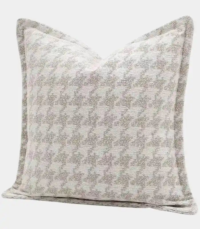 Heritage Houndstooth Cushion Cover – Classic Woven Pattern 45 x 45 cm
