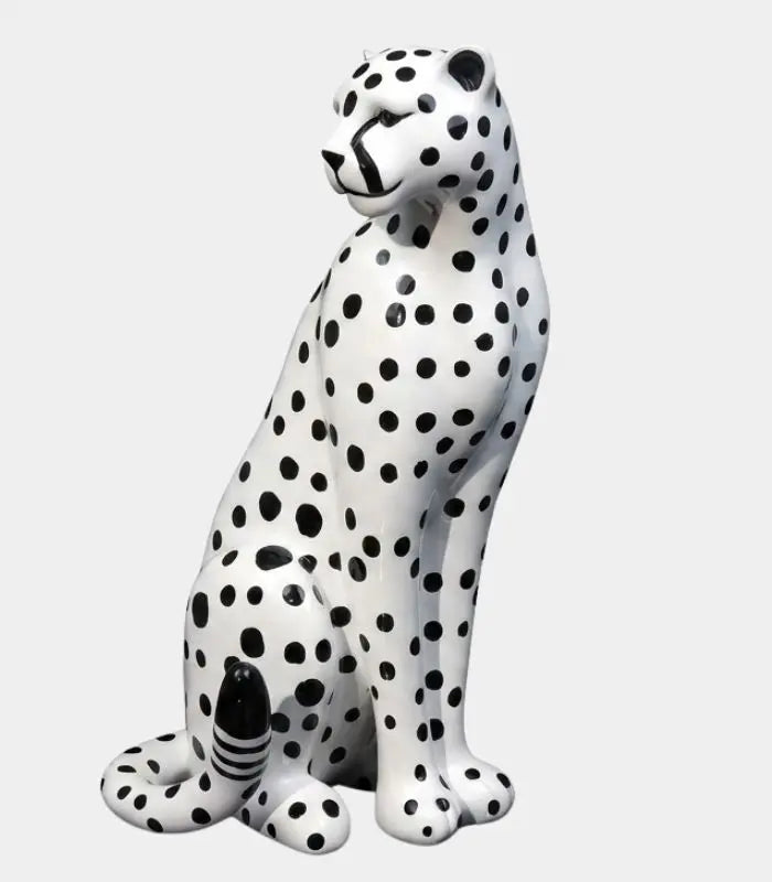 Kalahari Resin Cheetah Sculpture – Decorative Animal Figurine 32cm / 12.6"
