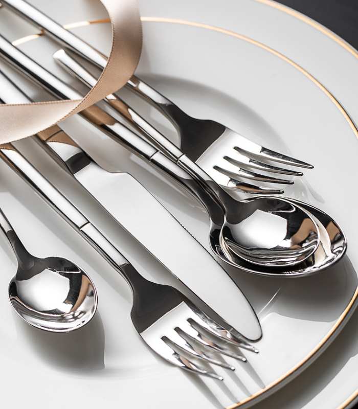 Regency 24-Piece Stainless Steel Cutlery Set