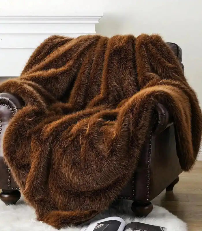 Coffee Brown Faux Fur Throw Blanket – Luxurious Textured Design