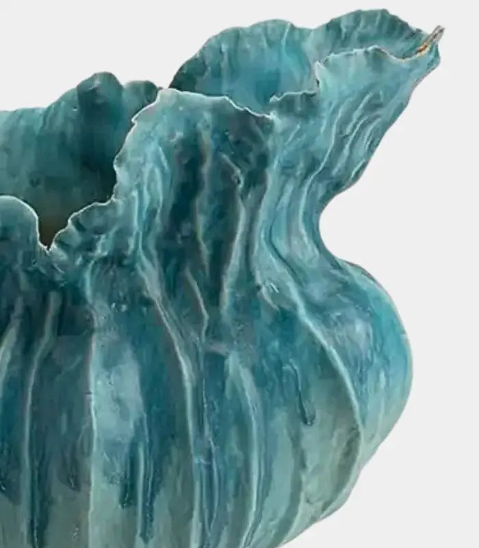 Oceana Ceramic Vase – Handcrafted Sculptural Design 34 cm (13.39 in)