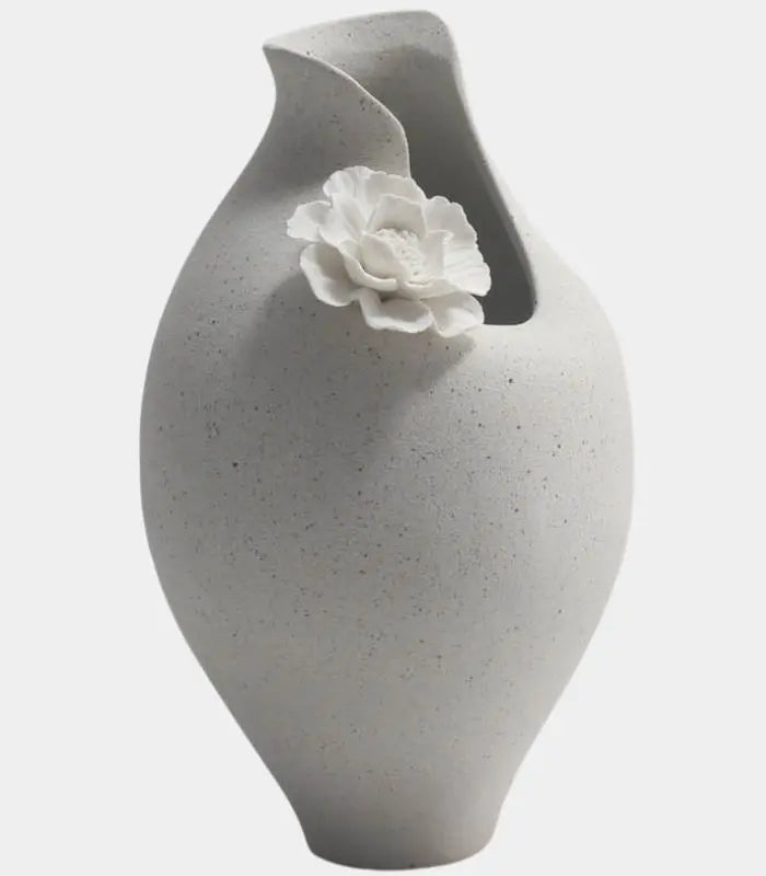 Lacrima Fiore Handcrafted Ceramic Vase – Sculptural Organic Form in Textured Cream 30 cm