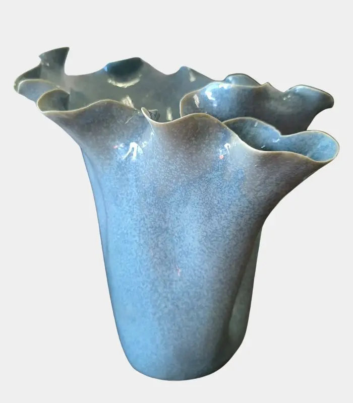 Azure Porcelain Vase – Handcrafted Floral Form 29.5 cm Blue