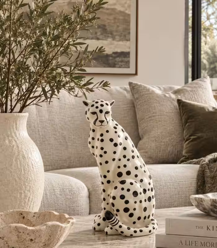 Kalahari Resin Cheetah Sculpture – Decorative Animal Figurine 32cm / 12.6"