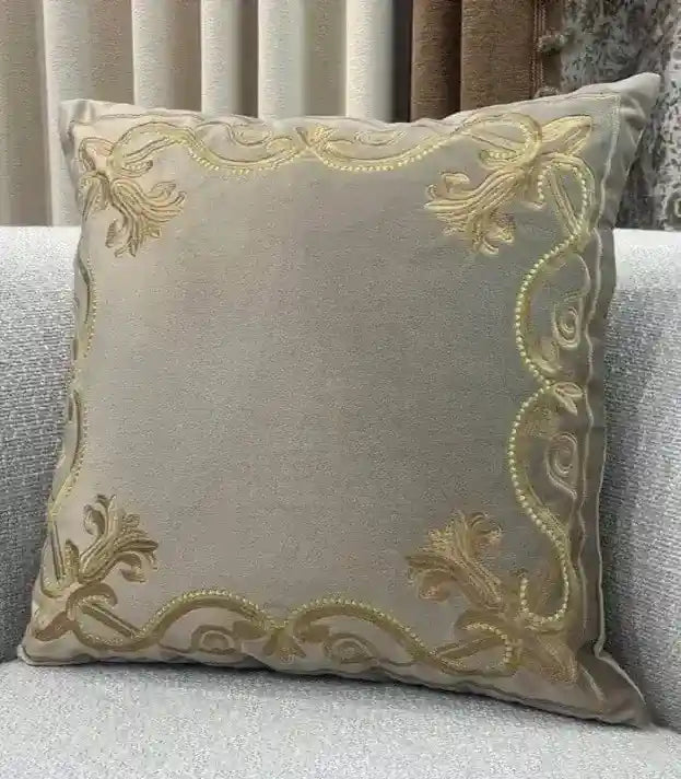 Baroque Embroidered Velvet Cushion Cover - Metallic Thread Border Design - 45x45cm (18x8) - Decorative Throw Pillow Cases