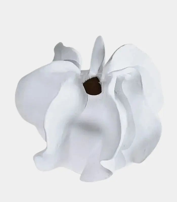 Reverie Resin Vase – Handcrafted Sculptural Design 24 cm (9.45 in)