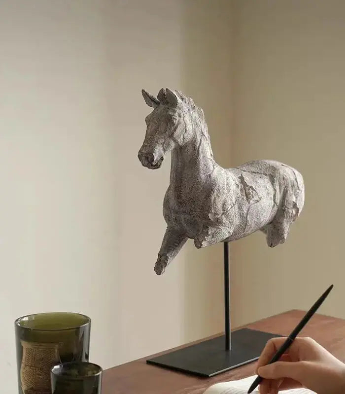 Antiquity Horse Sculpture – Museum-Inspired Resin Art Object Large 38 cm