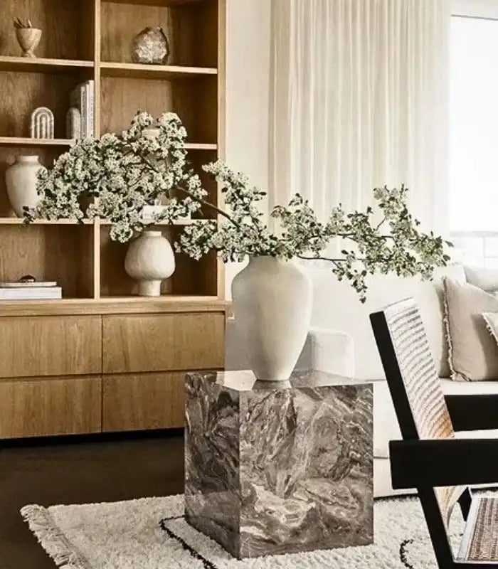 Atelier Ceramic Vase – Classic Amphora Silhouette Ivory