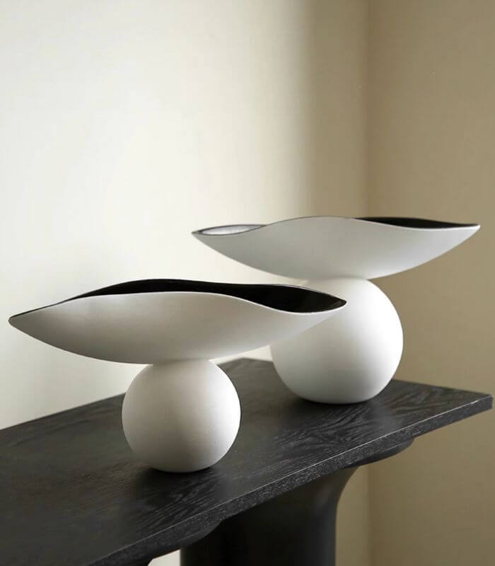 Caleen Luxury Floating Sphere Bowl Modern Decorative Centerpiece 38 cm