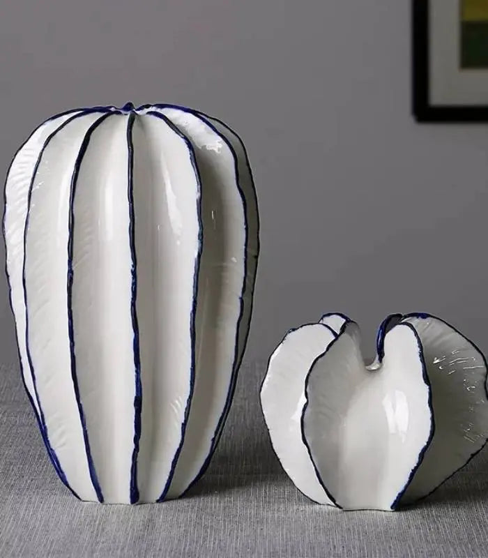 Ocean Star Vase Ceramic White Blue 20cm