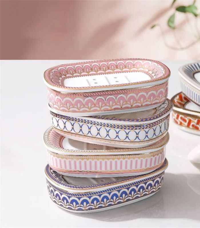 Ceramic Soap Dish With Drain Pink and White 13.8 cm