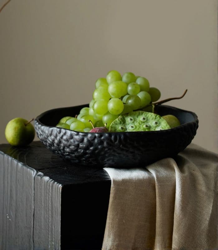Celestina Ceramic Bowl – Hammered Texture Design Black 24 cm