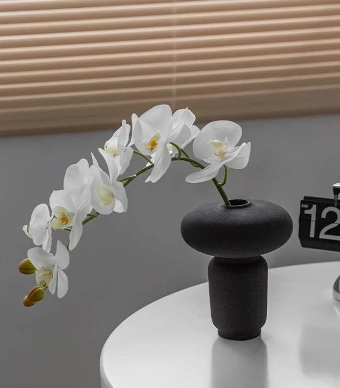 Modern Matte Black Ceramic Vase - Versatile Minimalist Decor Table Top Vase