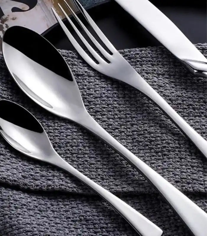 24 Pcs Cutlery Set Stainless Steel 18/8 Set for 6