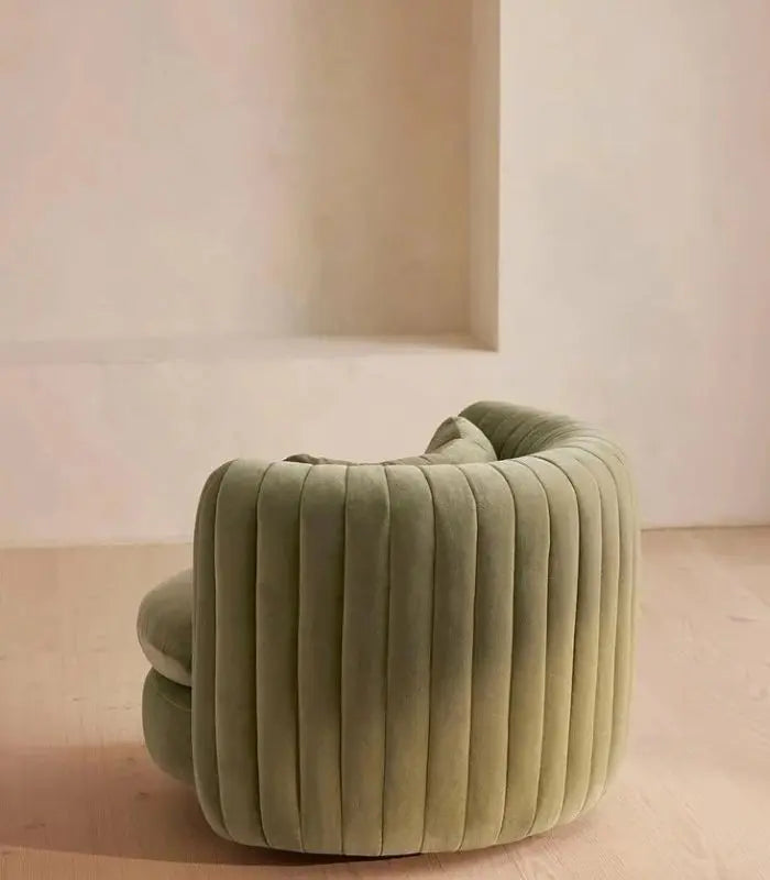 Palazzo Velvet Swivel Chair – Contemporary Channel-Tufted Design