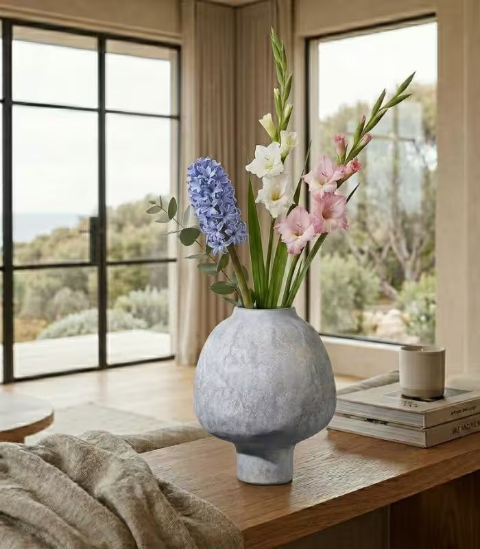 Luna Ceramic Vase – Sculptural Spherical Design with Aged Stone Finish 21 cm