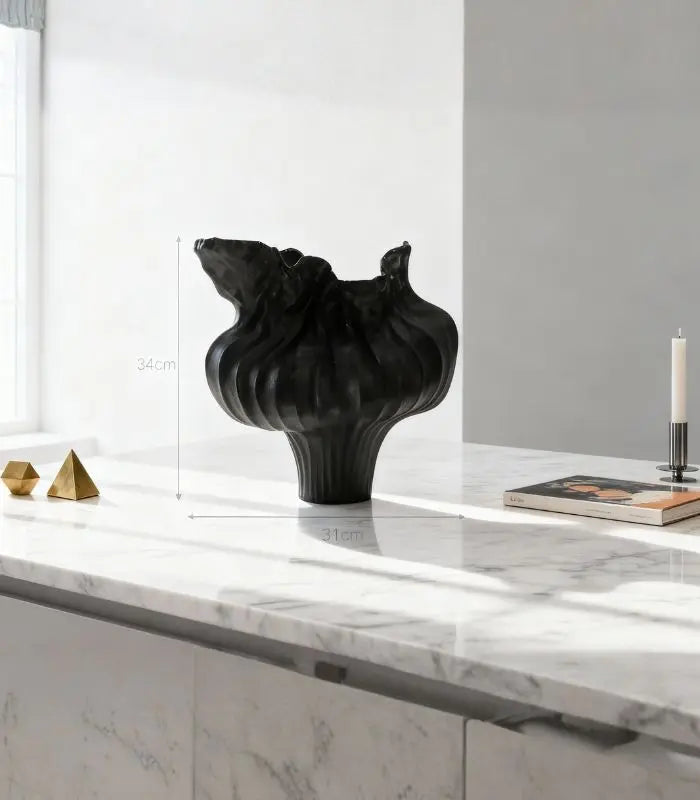 Verdant Ceramic Tabletop Vase – Handcrafted Sculptural Design Black 34 cm
