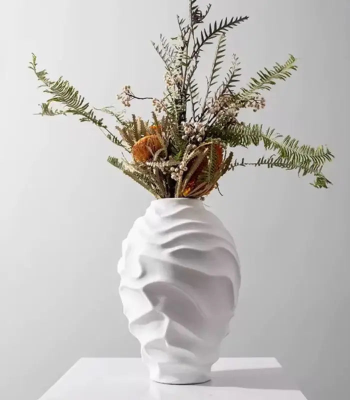 Sculptural Wave Ceramic Vase – Handcrafted Organic Design White